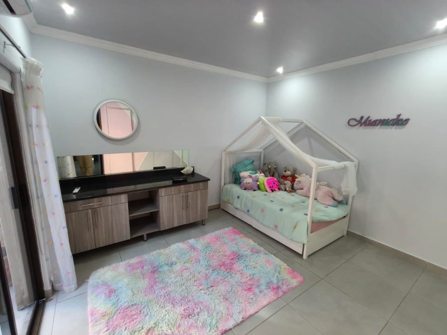 3 Bedroom Property for Sale in Safari Gardens North West